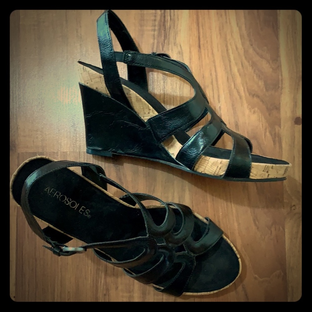 Black wedge heels